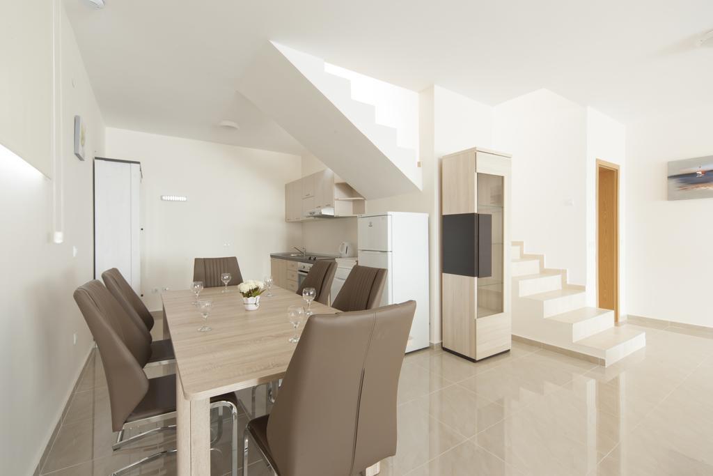 Berg Apartments Бар Экстерьер фото