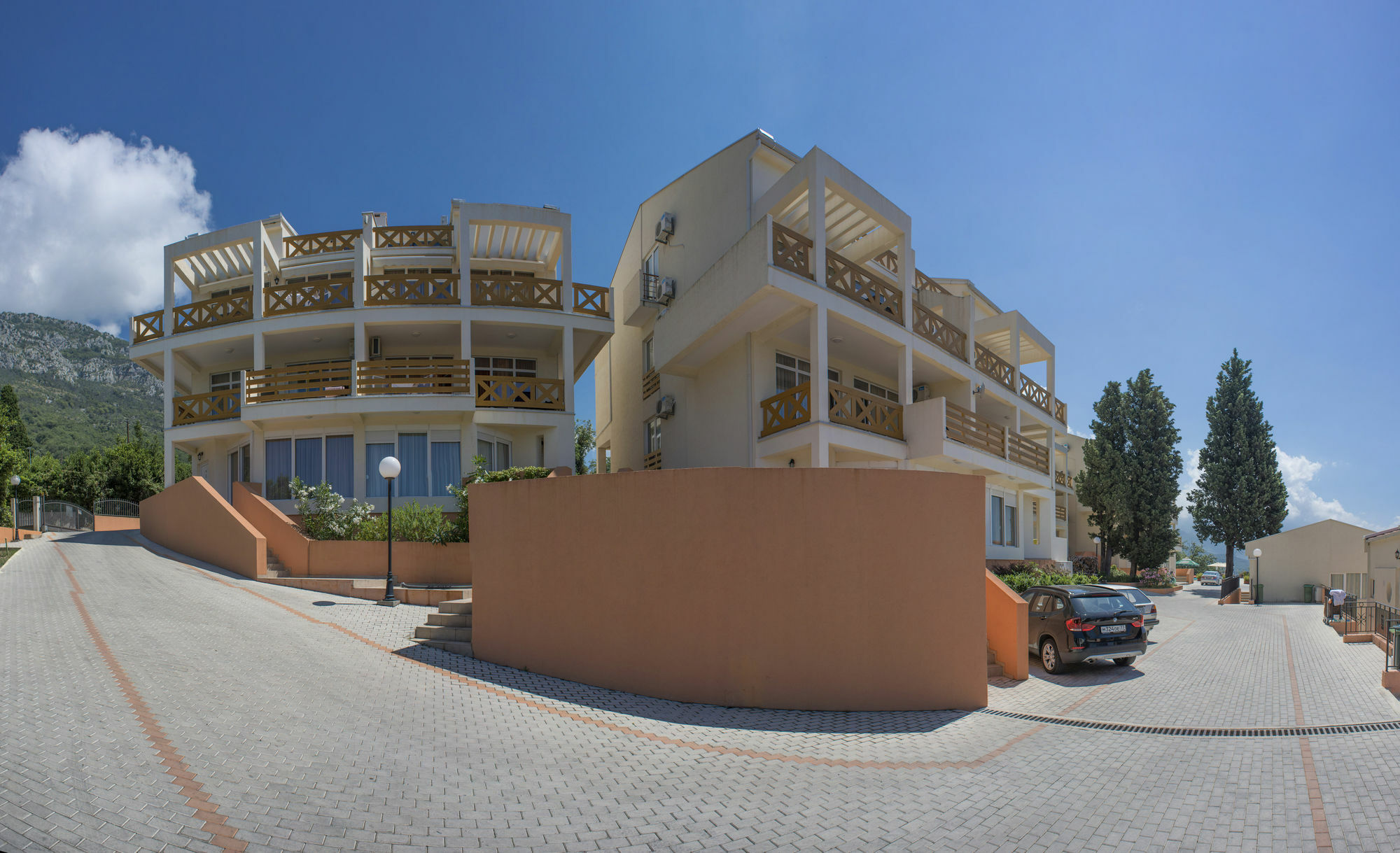 Berg Apartments Бар Экстерьер фото